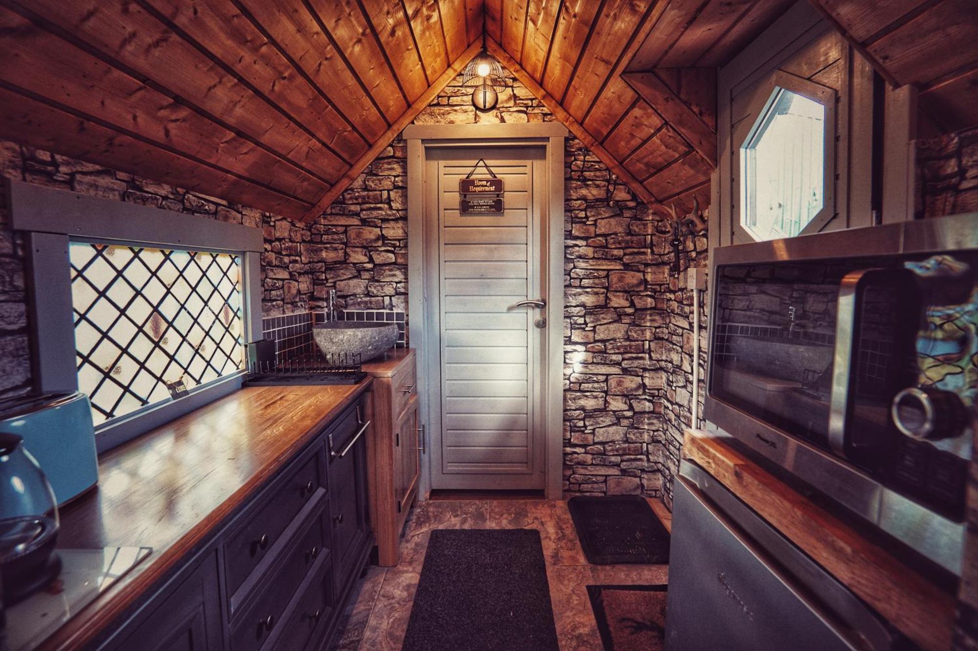 The Wizards Cauldron -Harry Potter Themed Villa Lewannick Eksteriør bilde
